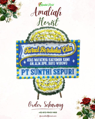 Papan Bunga Duka di Candi Laras Selatan